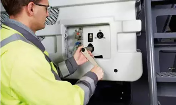 1589868478407620.jpg 640.webp (1).jpg